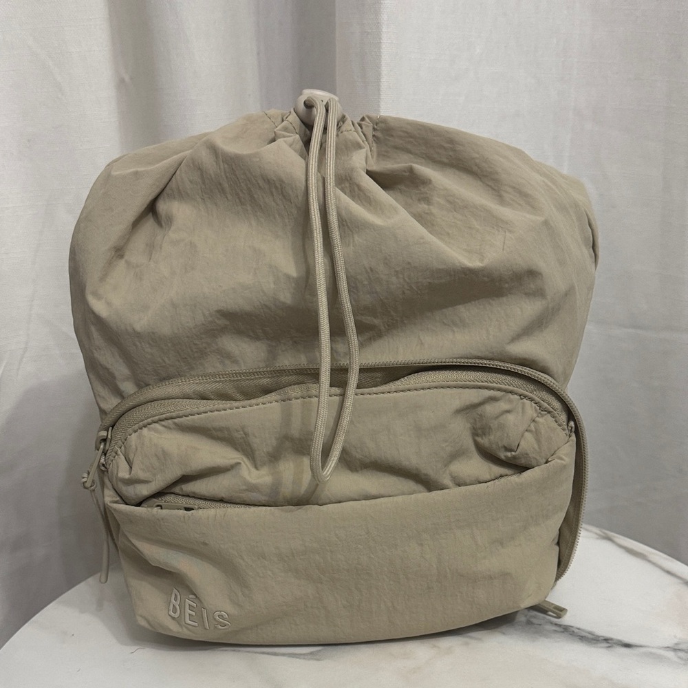 BEIS Compactiple Backback Oat